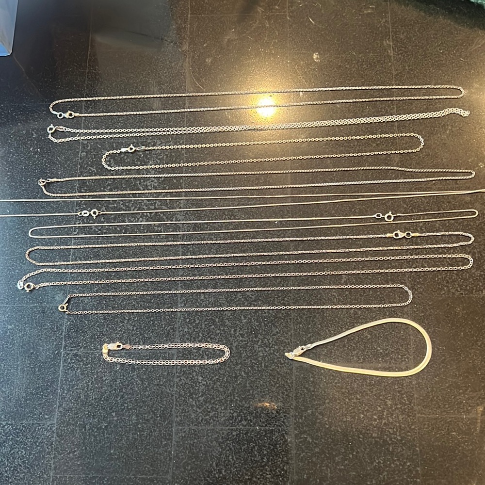 Lot of sterling silver made in Italy necklaces & brackets
Men or women